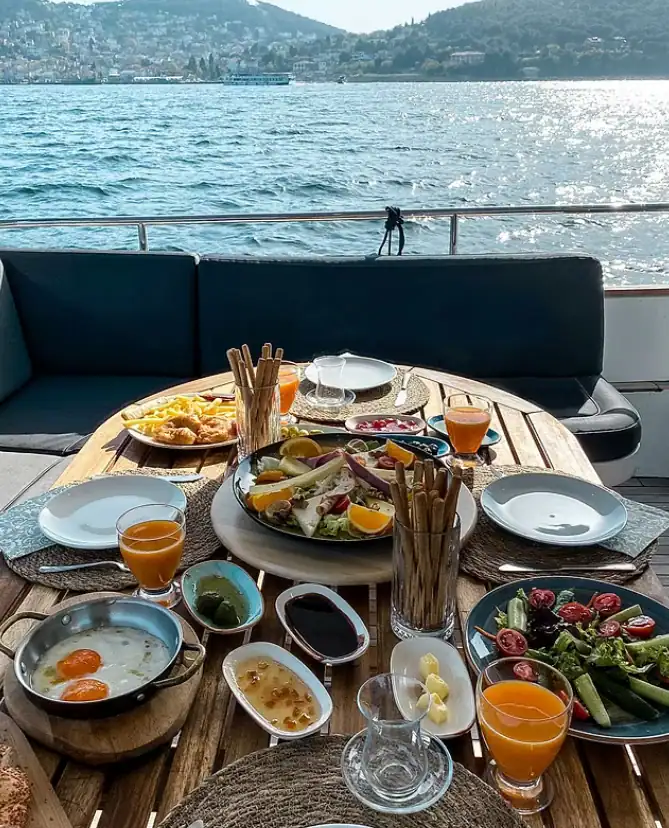 İstanbul Tekne Kahvaltı Organizasyonu